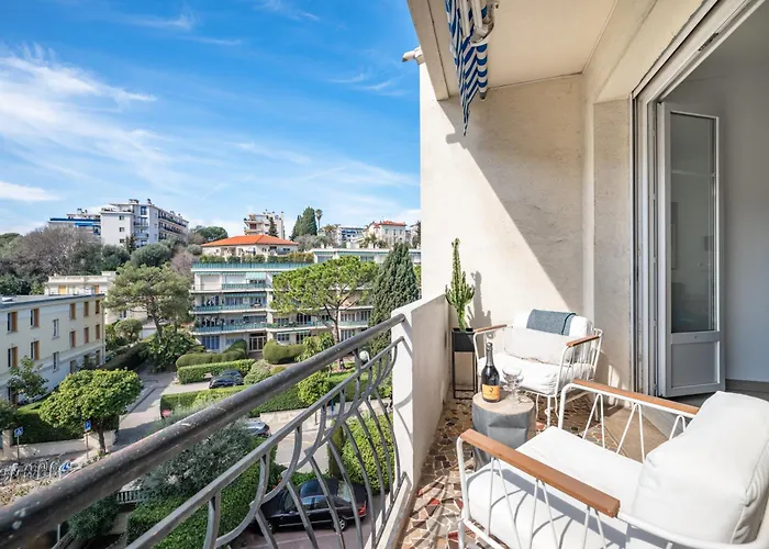 Appartement Le George V - Art De Vivre A La Nicoise Nice